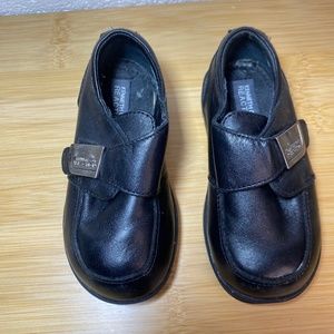 Kenneth Cole Tiny Flex Toddler Black Dress Shoes